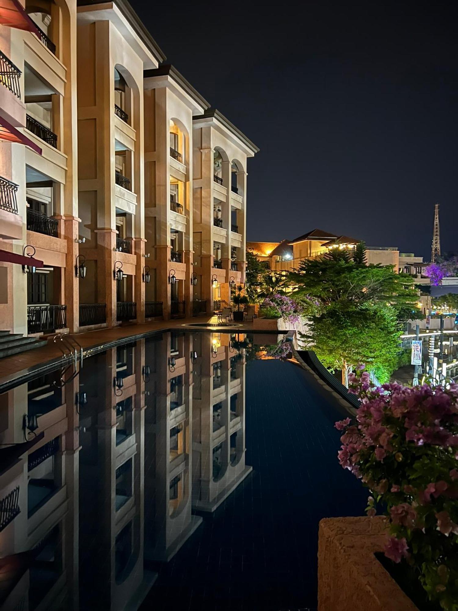Luxury On Melaka River Exterior photo