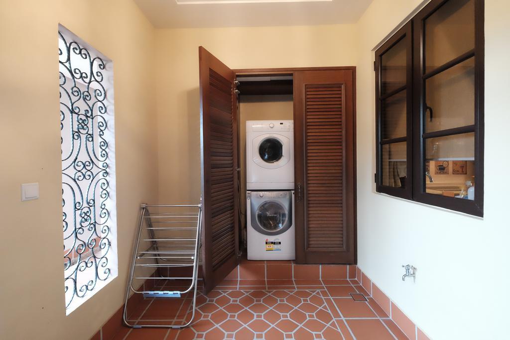 Luxury On Melaka River Exterior photo